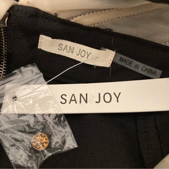 San Joy Black and Tan lace sleeveless halter top short romper size small - Picture 8 of 10